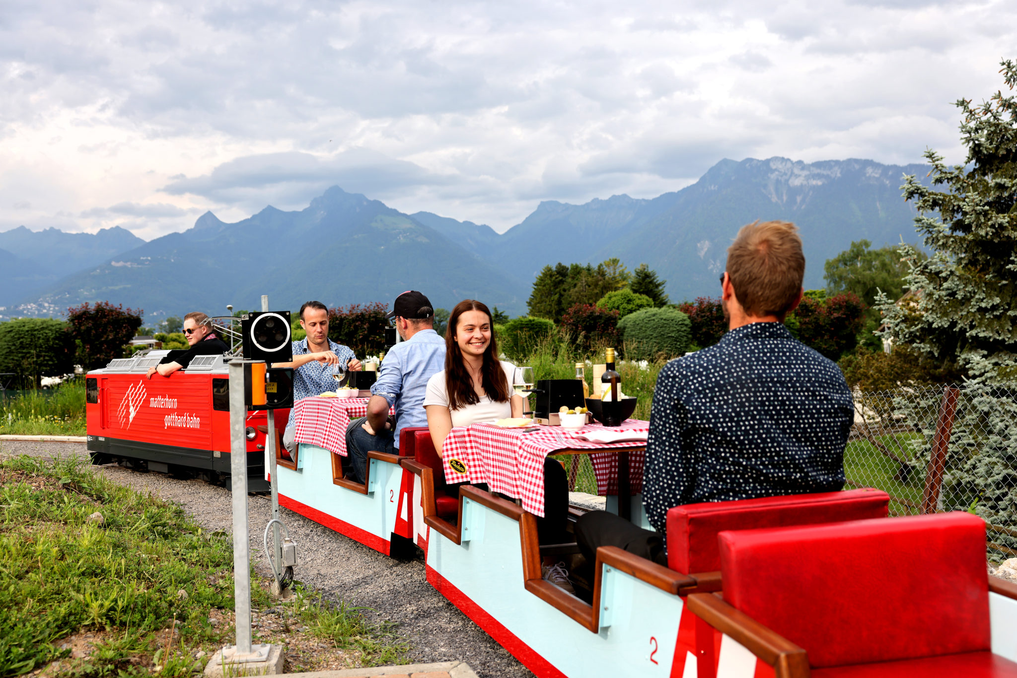 Swiss Vapeur Parc - Raclette sur train Swiss Vapeur Parc - Raclette sur train